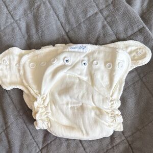 Brand new Esembly cloth liner diaper. Size 1